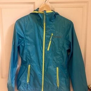 Columbia light rain jacket